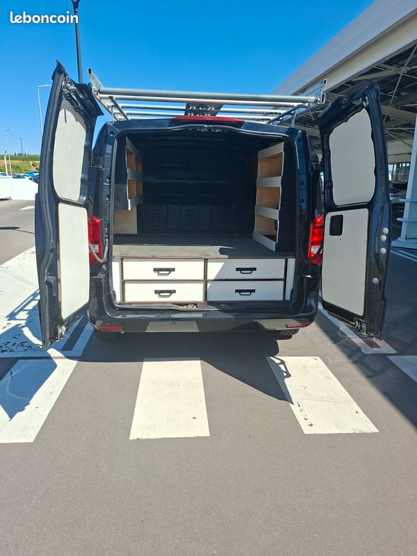 Mercedes benz - vito (image 2)
