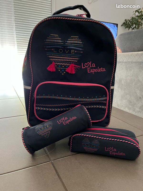 LOLA ESPELETA: CARTABLE SAC À DOS À ROULETTES GIRLY + TROUSSE