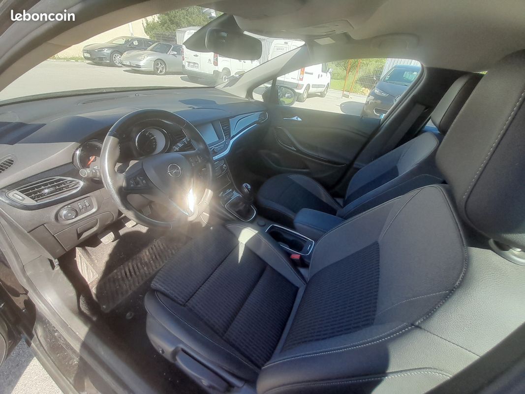 Opel Astra Sports Tourer 1.5 D 122ch Elegance Business (image 8)