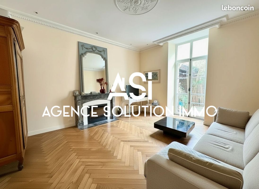 Maison 9 pièces 145 m² · à Laval · 145 m² · 352 000 €