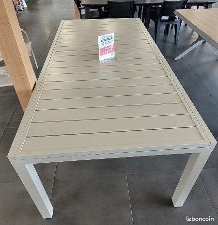 Table de Jardin MALAGA en Aluminium - 2/3M - Coloris Sable (image 4)