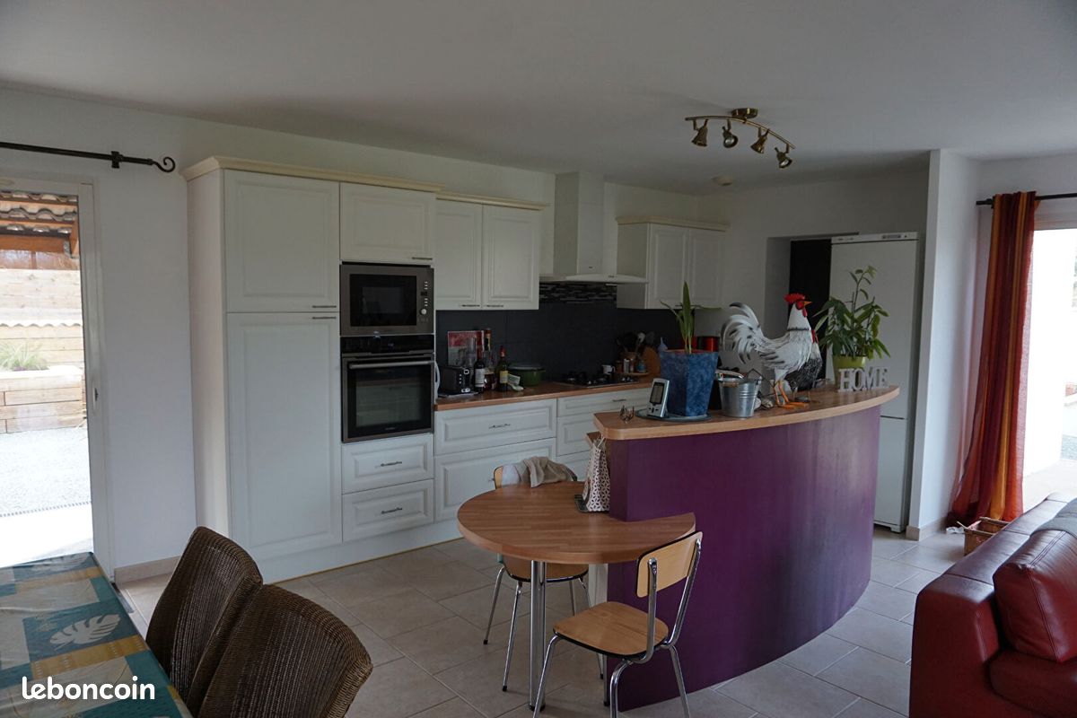 Maison 5 pièces 122 m² - Saint-Maxire 79410 (image 3)