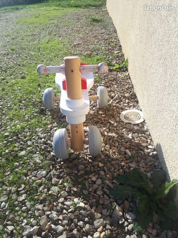 Velo porteur en bois (image 1)