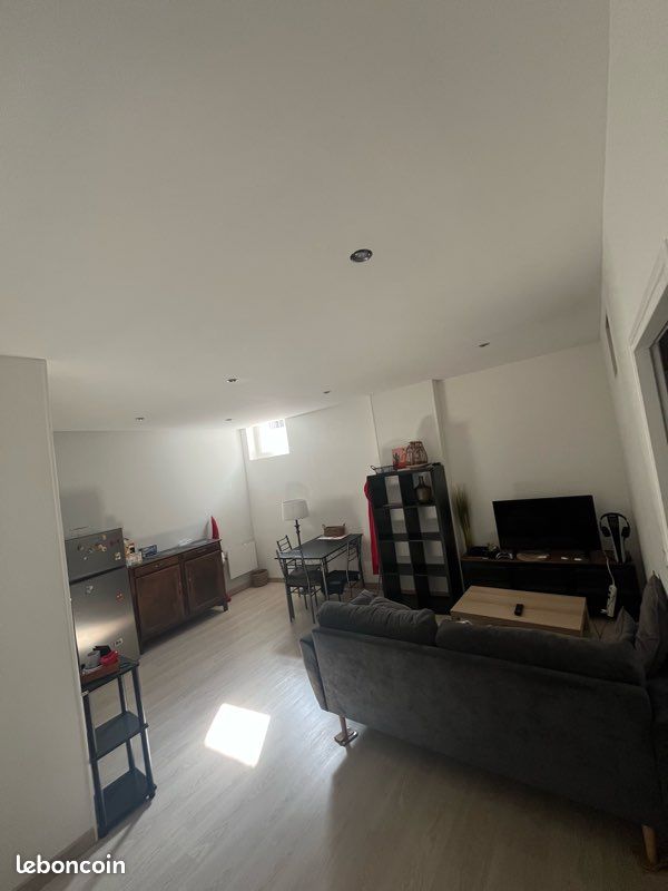 Appartement 2 pièces 50 m² · à Montélimar · 50 m² · 570 €/mois