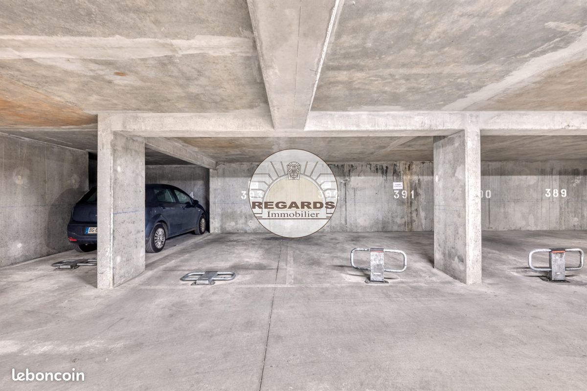 Parking 10 m² · à Antony · 10 m² · 18 000 €