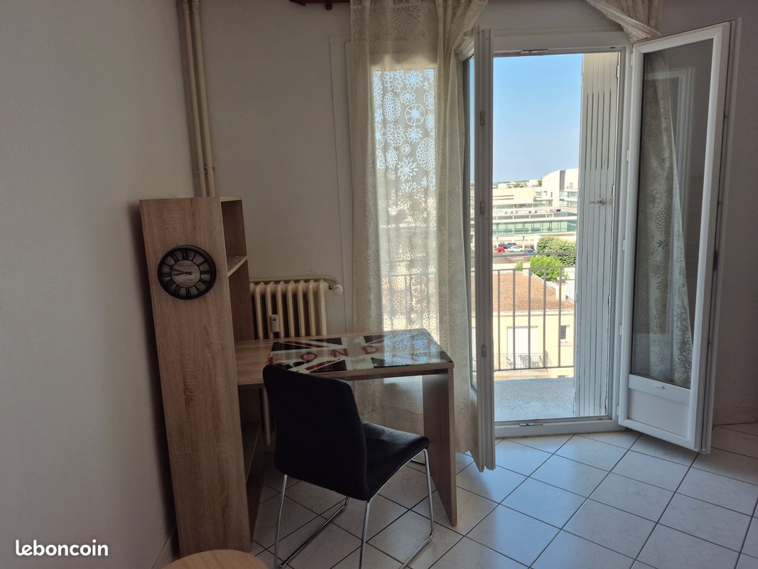 Appartement 1 pièce 24 m² · à Tours · 24 m² · 520 €