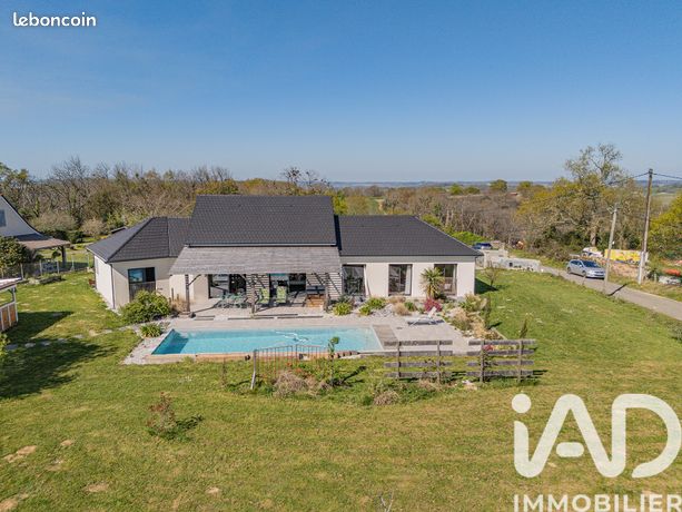 Maison 5 pièces 178 m²