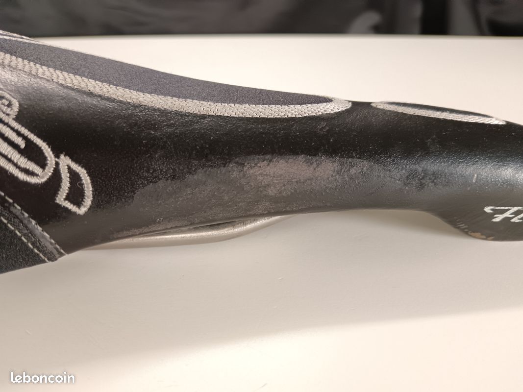 Selle Italia Flite Cuir Gel Rails Titane Vintage Course Selle De Vélo De Route Vintage Selle Italia Flite - Cuir Et Rails Titane - Occasion (état Variable) Titanium 1990