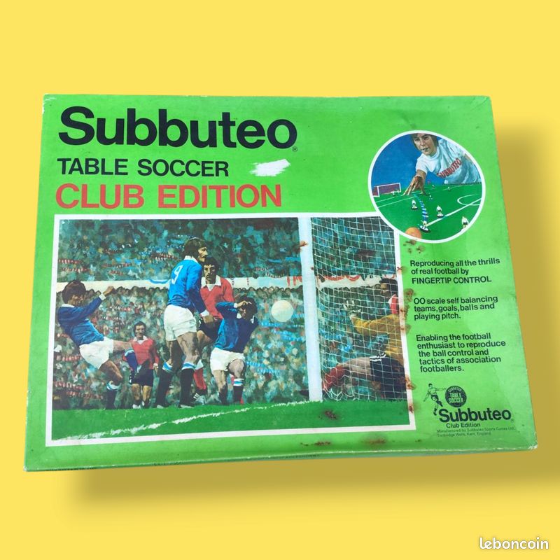 Anciennes Figurines Subbuteo Brésil - Lot Vintage Jaune, Blanc, Vert Et Bleu - Collection