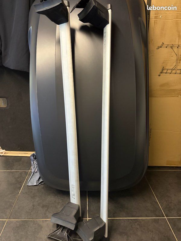 Barre de toit Audi A1 + Coffre (image 1)
