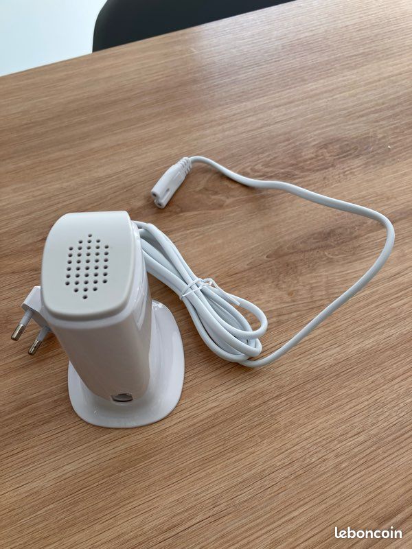 Chargeur téléphone blanc (image 2)