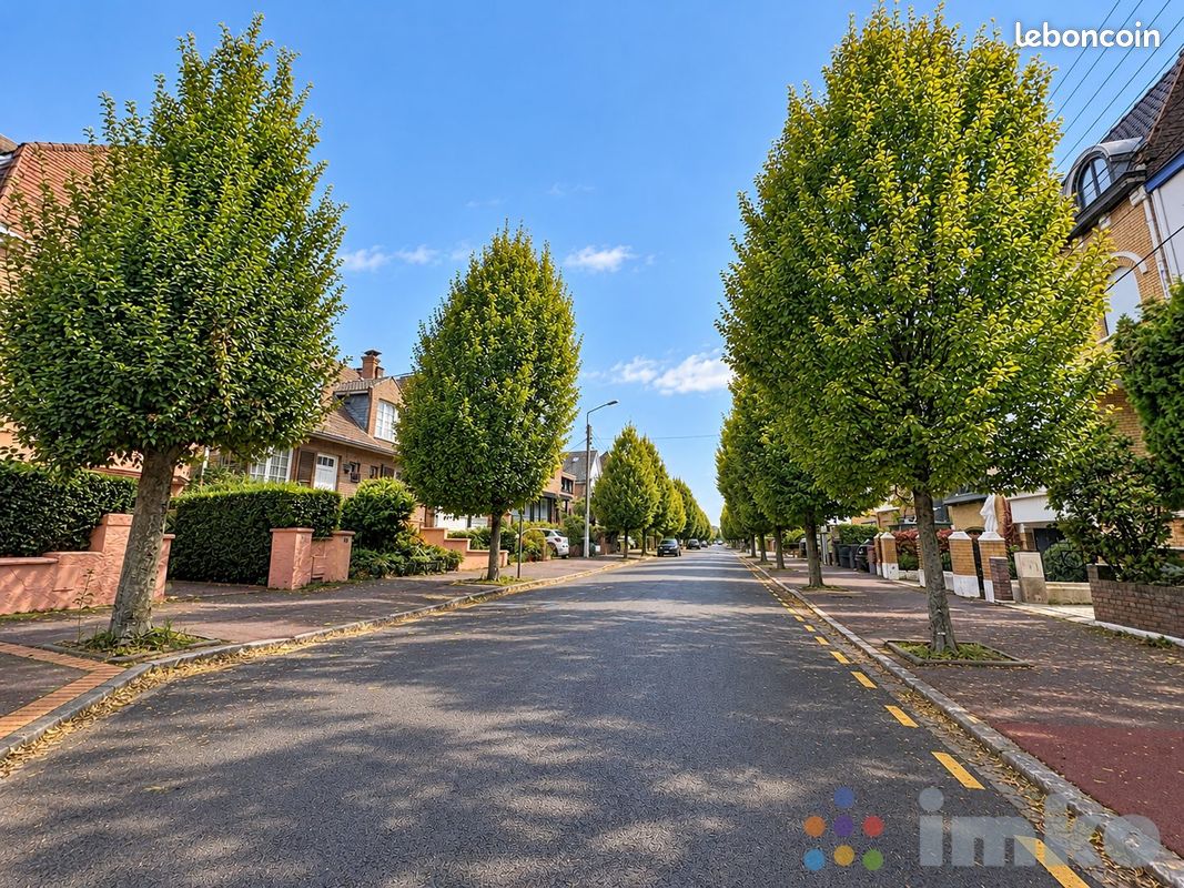 Maison 8 pièces 172 m² · à Marcq-en-Barœul · 172 m² · 570 000 €