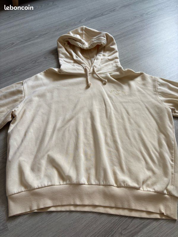 Sweat à capuche jaune pastel Vêtements
