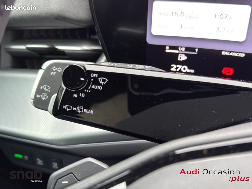 AUDI Q3 TDI 150 ch S tronic 7 S line (image 16)