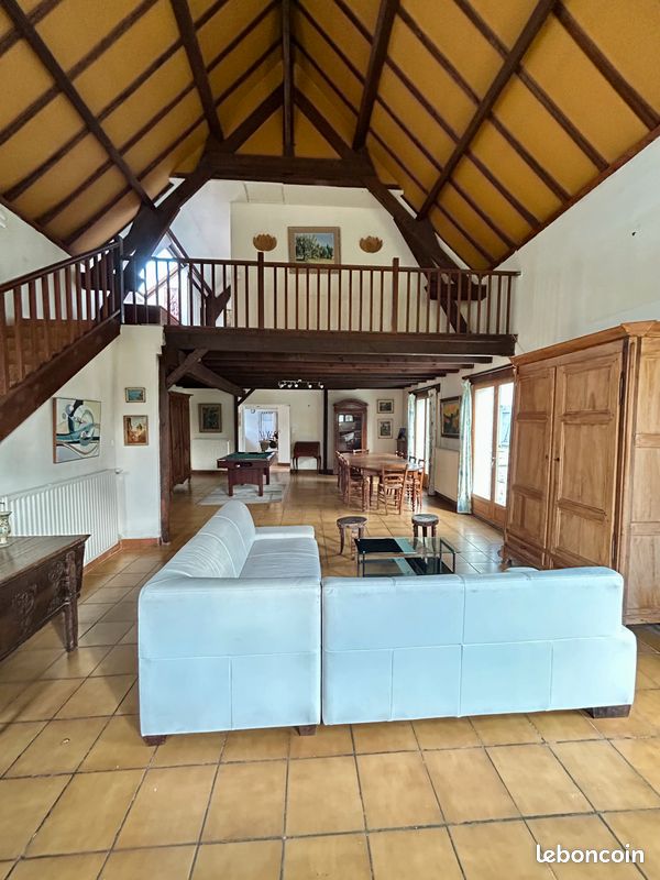 Maison 5 pièces 223 m² · à Reugny · 223 m² · 310 000 €