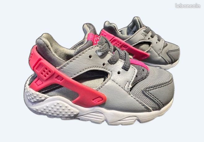 Nike huarache gris et rose enfant Chaussures