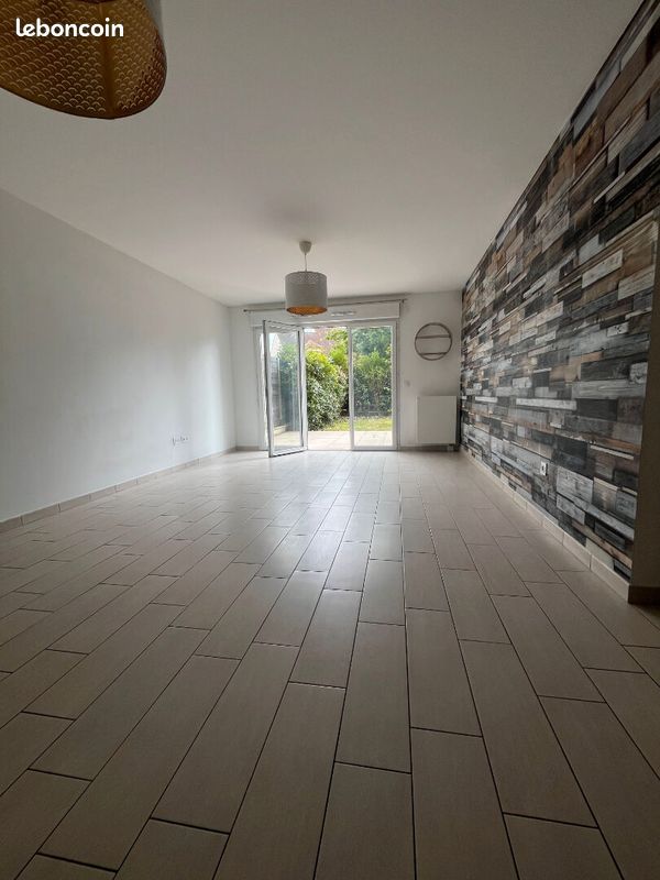 Appartement a louer sainte-genevieve-des-bois - 3 pièce(s) - 75 m2 - Surfyn
