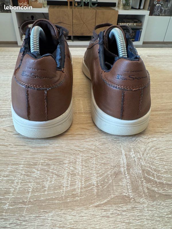 Valentino Baskets Untitled Rockstud 36 77196184 Valentino Baskets Untitled Rockstud 36 77196184