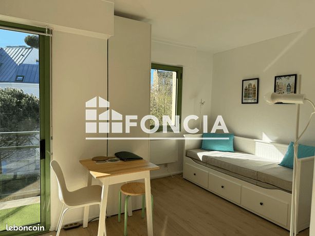 Studio 1 pièce 20 m²