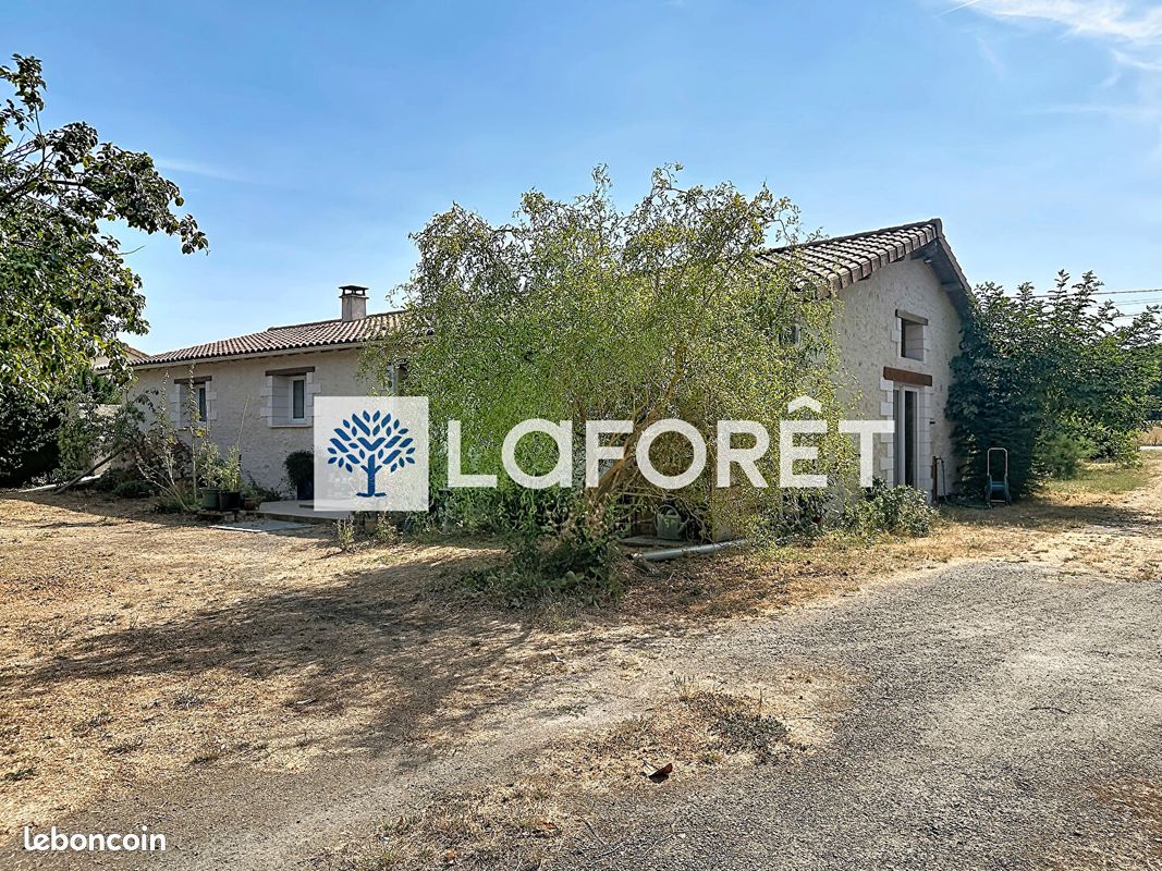Maison 4 pièces 120 m² · à Glénay · 120 m² · 159 790 €