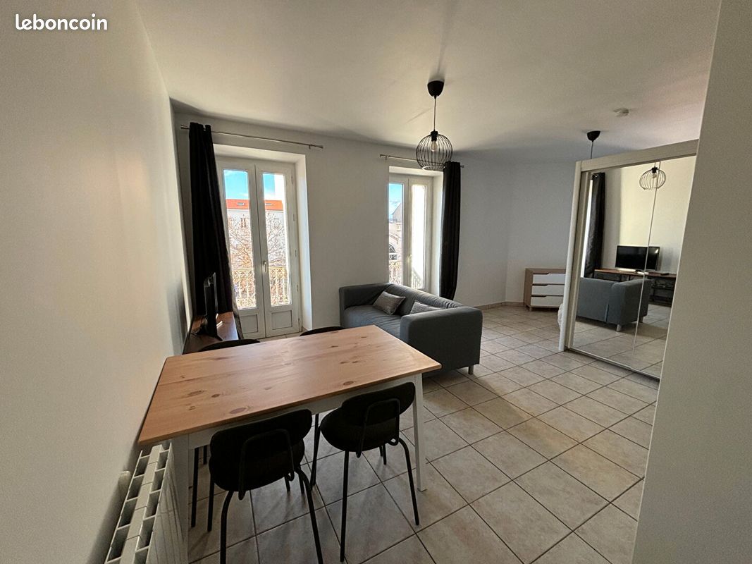 Appartement 2 pièces 35 m² · à Valence · 35 m² · 585 €