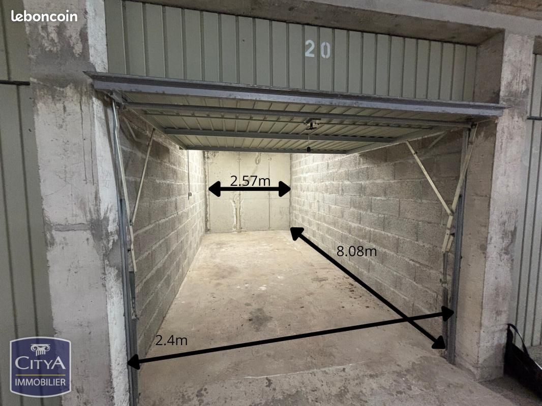 Parking Veyrier Du Lac · à Veyrier-du-Lac · 85 000 €