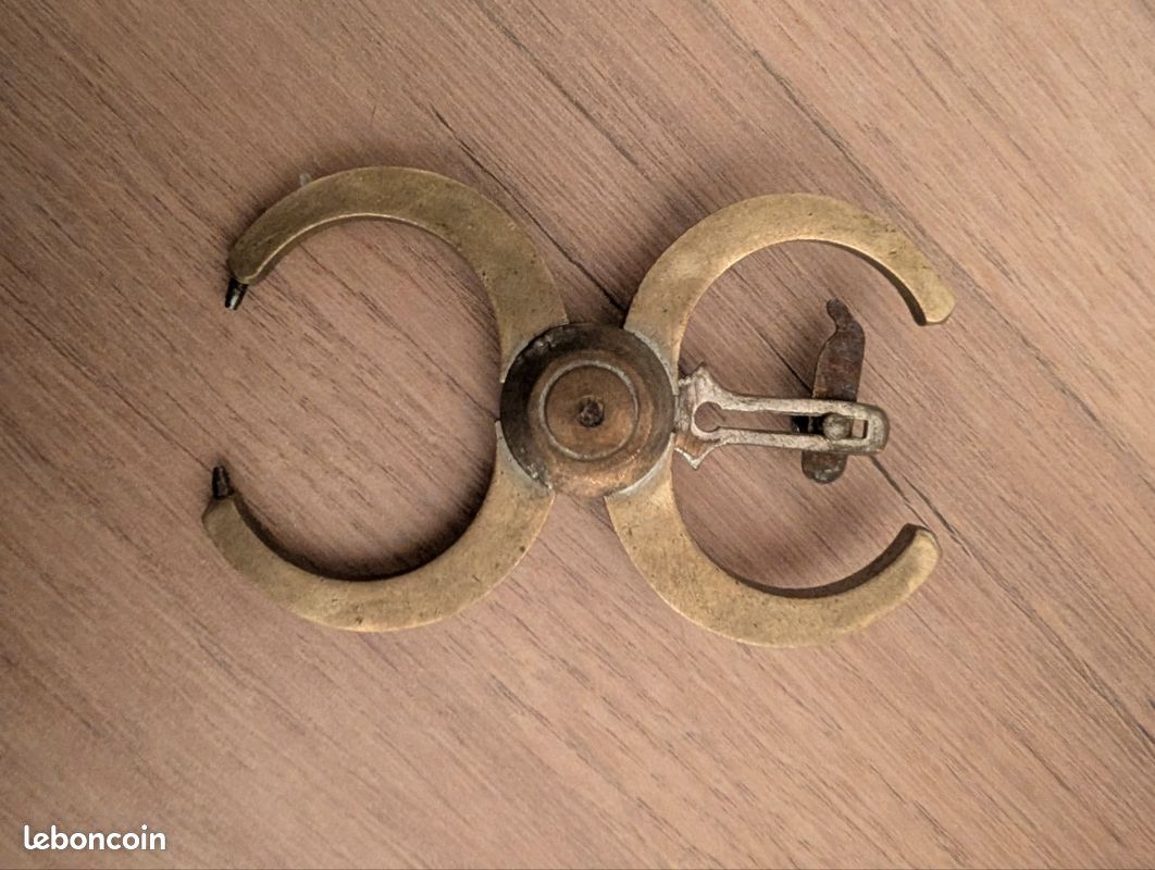 Outil Horloger Vintage Huit-chiffre En Laiton Pour Vérifier Balanciers Et Roues