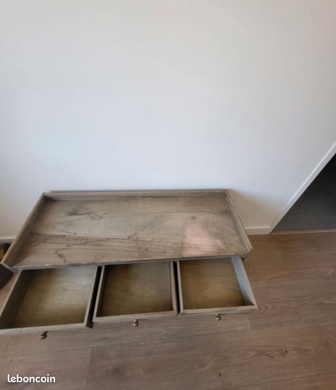 Meuble console 3 tiroirs + 3 paniers osier à rénover (image 2)