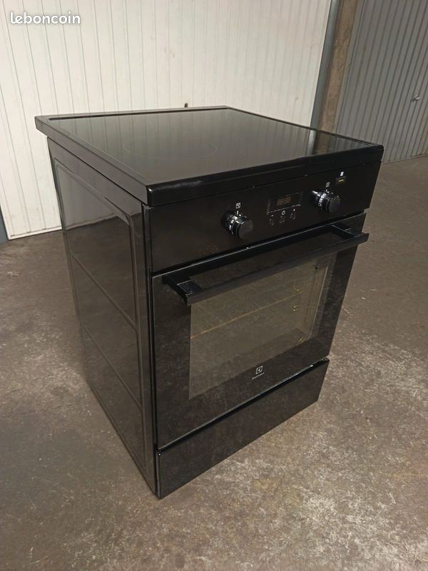 Cuisinière INDUCTION ELECTROLUX LIVRAISON possible (image 3)