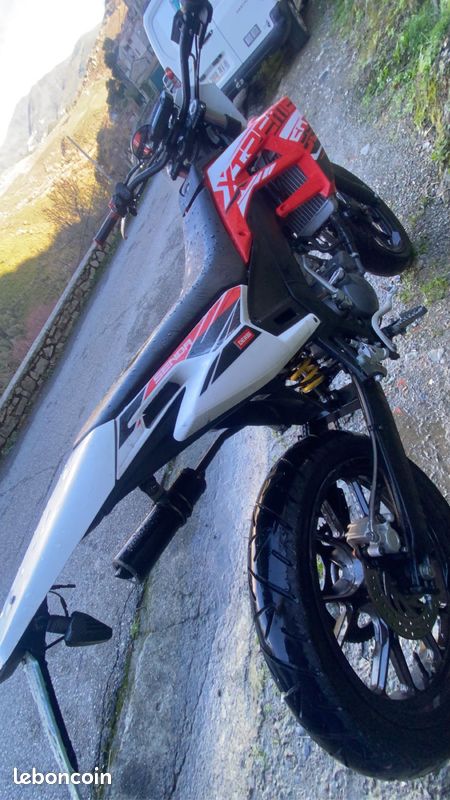 Moto 50cc (image 1)