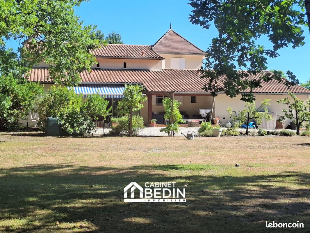 Maison 7 pièces 184 m² · à La Brède · 184 m² · 887 000 €