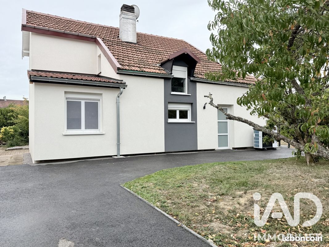 Maison 5 pièces 95 m² · à Golbey · 95 m² · 252 000 €