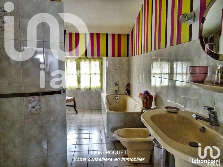 Maison 7 pièces 139 m² - Ruffec 16700 (image principale 18)