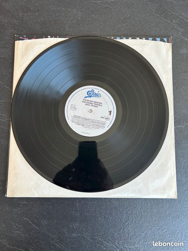 Stevie Ray Vaughan And Double Trouble Soul To Soul 1985 (image 3)
