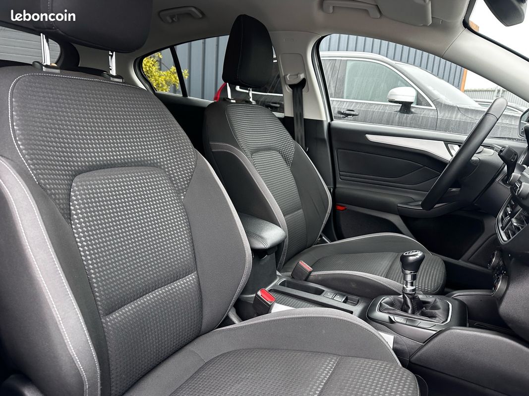 Ford focus iv 1.5 ecoblue 120 s&s titanium 1 ere main avec seulement 70468 kms (image 8)