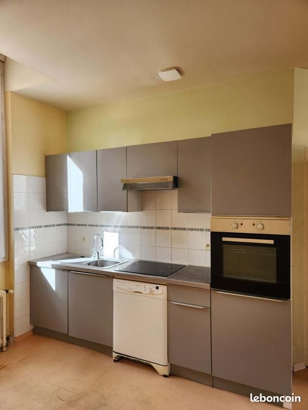 Appartement 3 pièces 66 m² · à Rodez · 66 m² · 596 €/mois