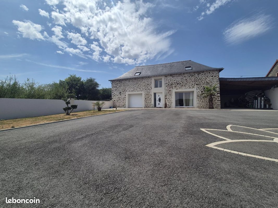 Maison 6 pièces 168 m² · à Laval · 168 m² · 323 950 €