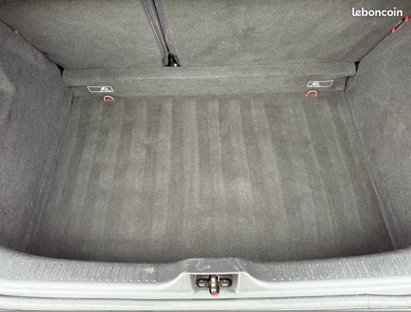 Clio IV (image 9)