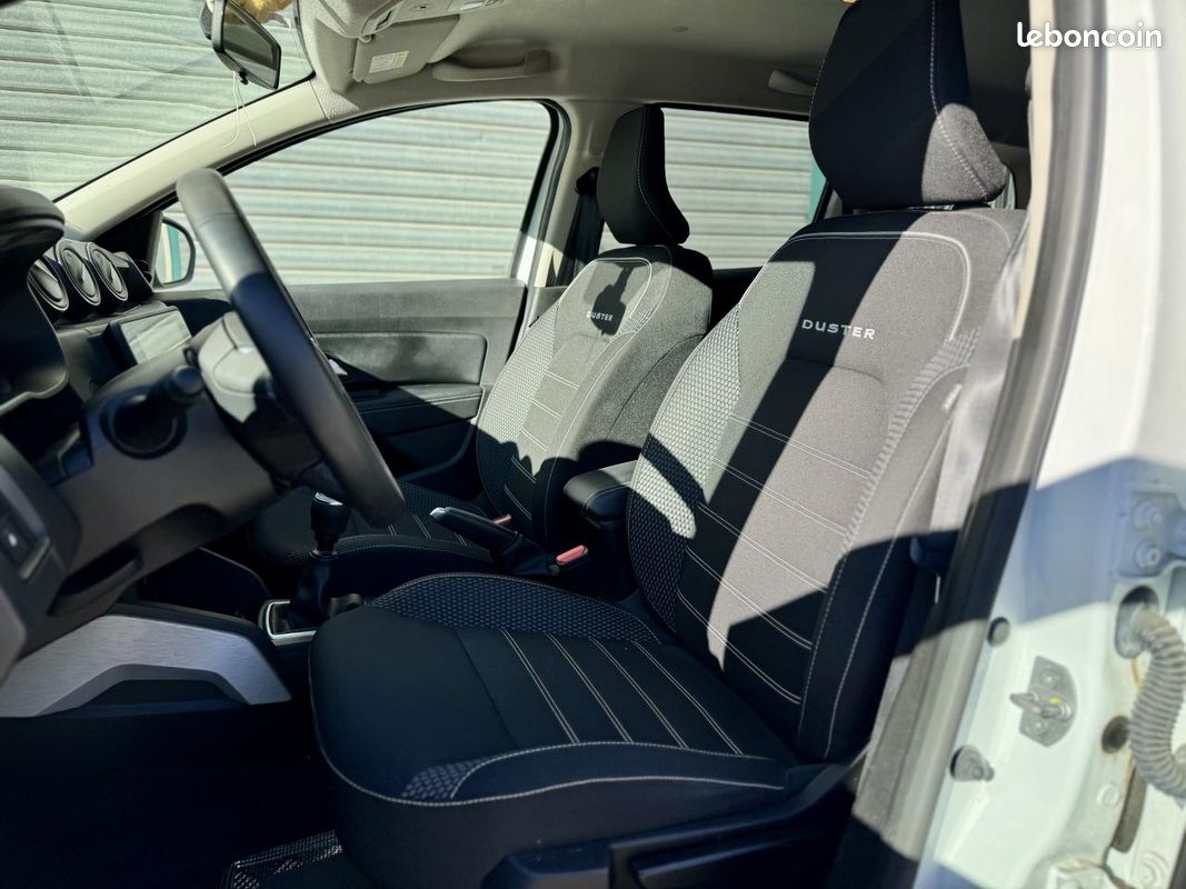 DACIA DUSTER 1.5 Blue dCi 115Ch Prestige (image 14)