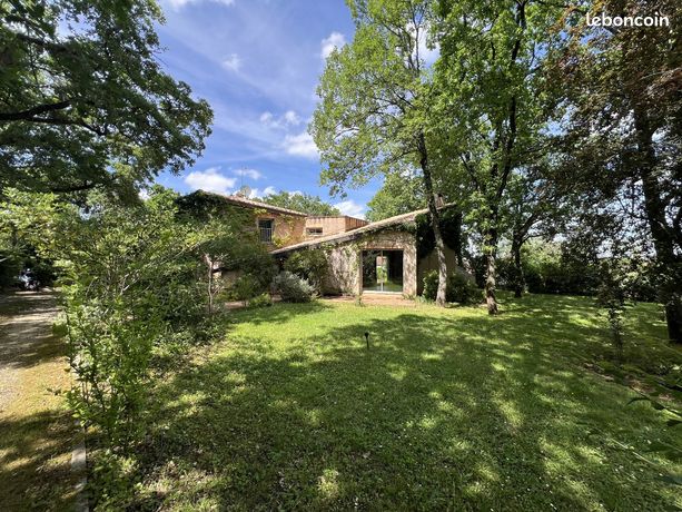 Maison 8 pièces 174 m²