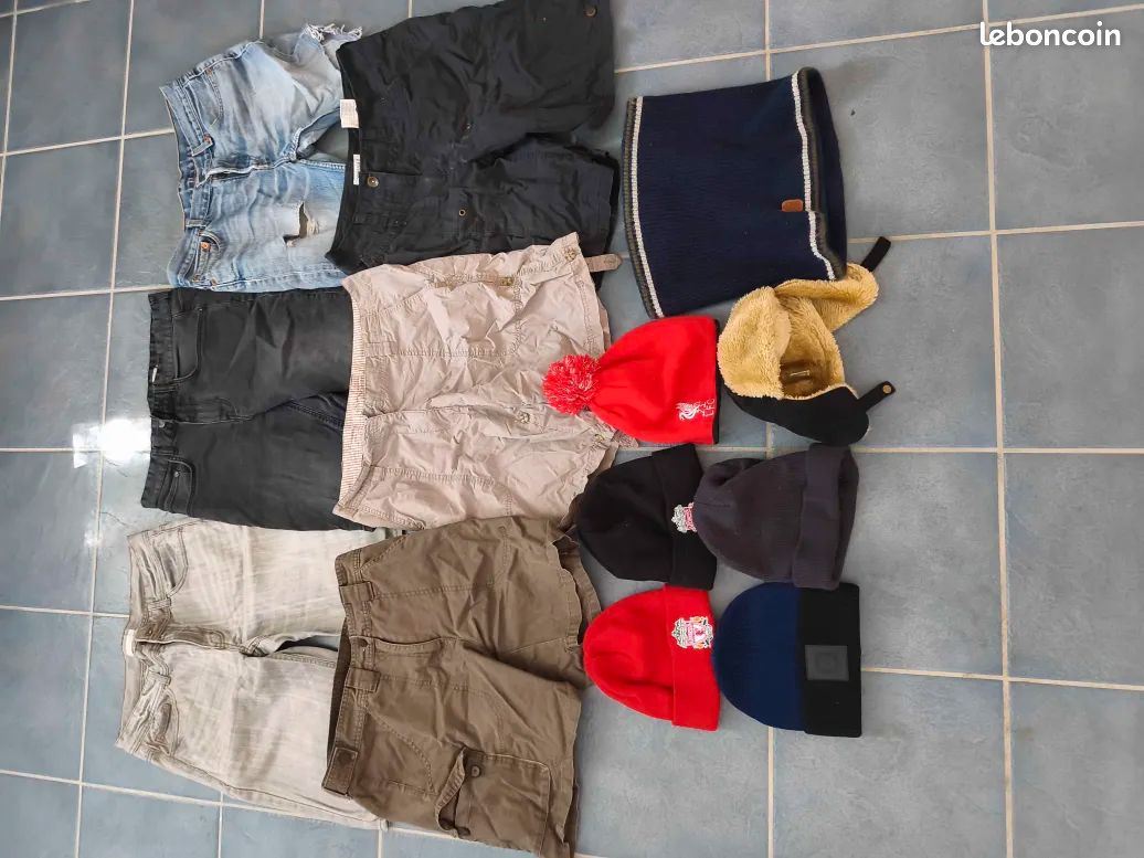 Lot vêtements homme (pull, t-shirts, polos, chemises, pantalons etc...) (image 10)