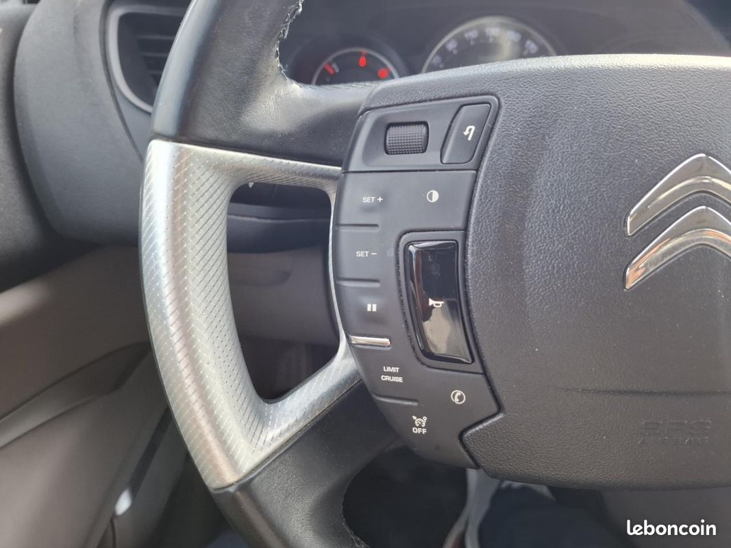 Citroen c5 2.0 hdi 165 exclusive (image 18)