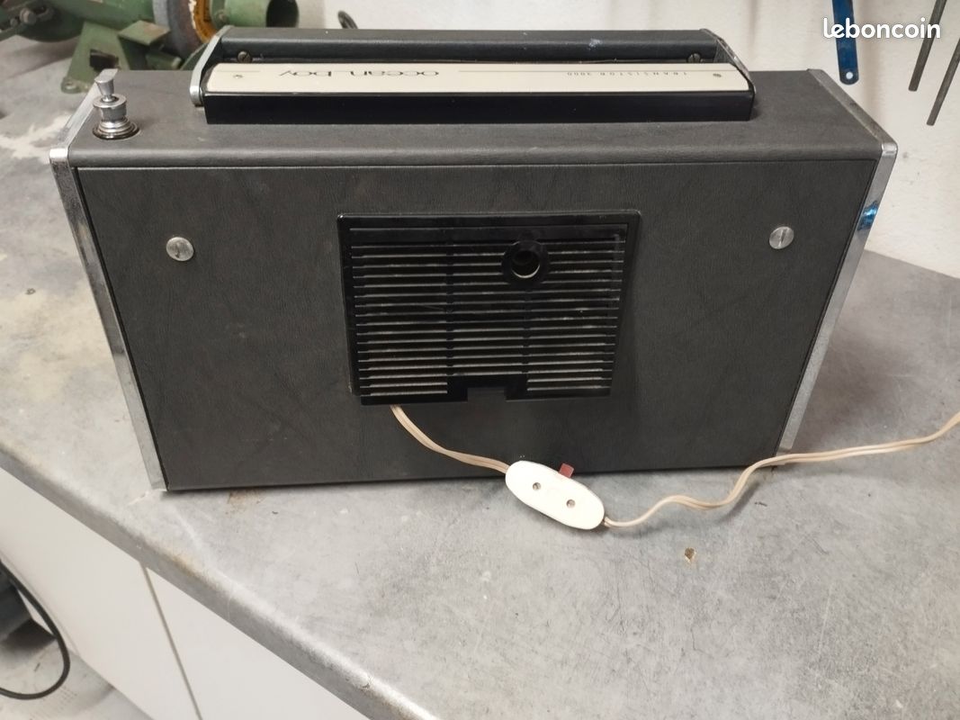 Radio Grundig Ocean Boy 3000 – Mondial Transistor Vintage – Testée Et Fonctionne
