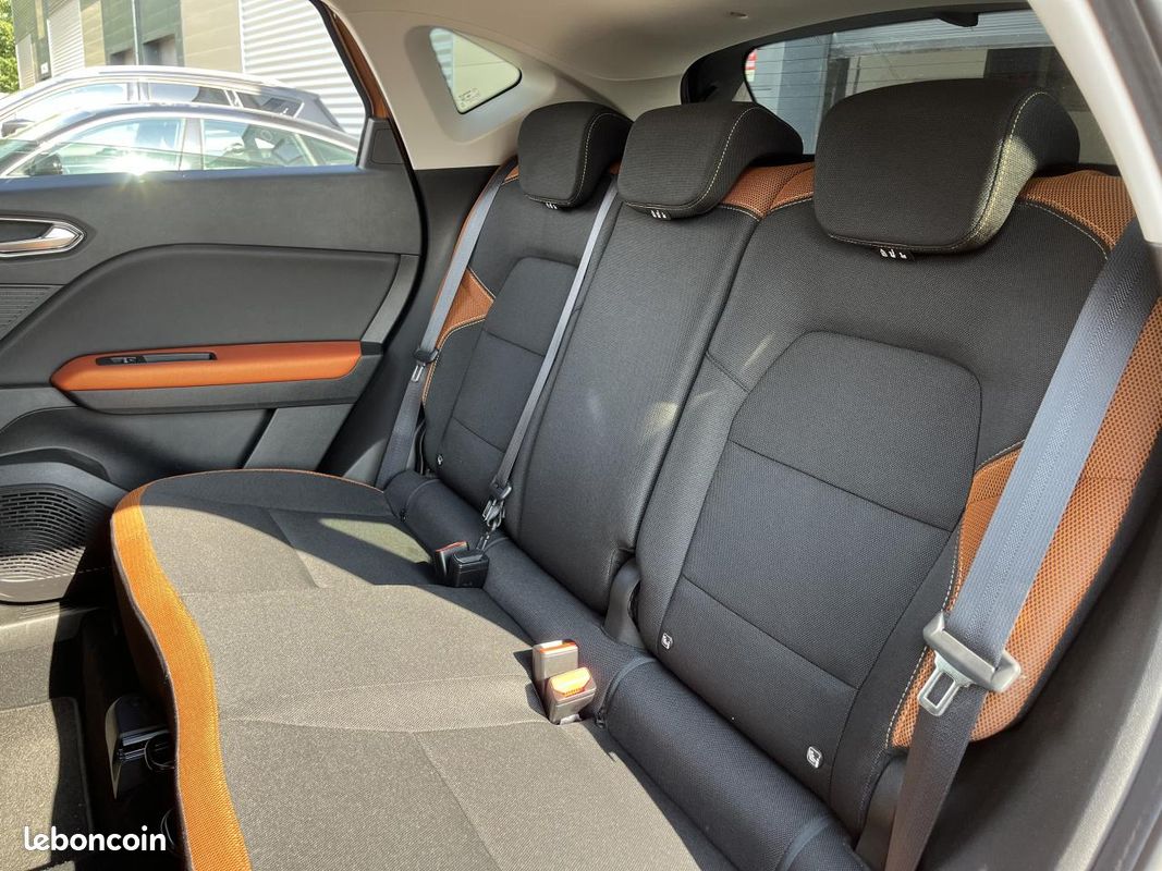 Renault captur 1.3 tce 130 intens edc bva - suivi complet renault - pack techno (image 18)