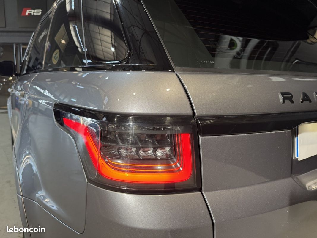 Land Rover Range Rover Sport (2) V8 5.0 575ch SVR Toit Ouvrant CARBONE Phase 2 (image 37)