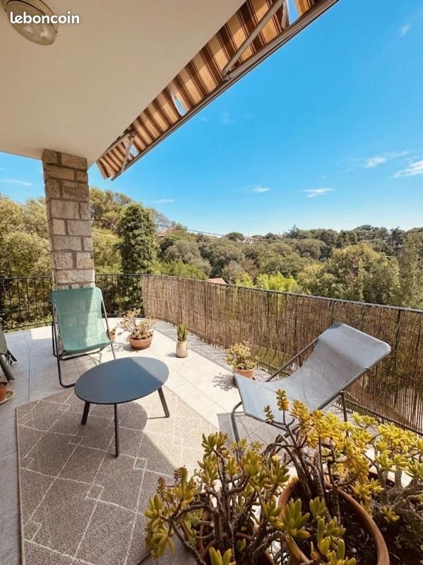 Maison 4 pièces 114 m² · à Nîmes · 114 m² · 286 000 €