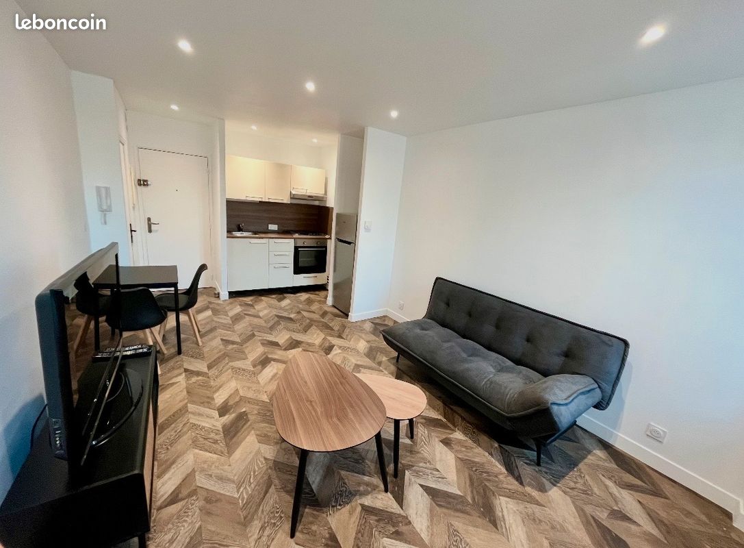 Appartement 2 pièces 33 m² · à Toulon · 32,5 m² · 650 €