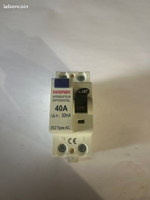 Interrupteur différentiel DEBFLEX 40A type AC 230V (image 1)