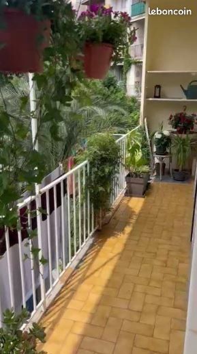 Appartement 4 pièces 100 m² · à Marseille · 100 m² · 2 000 €/mois