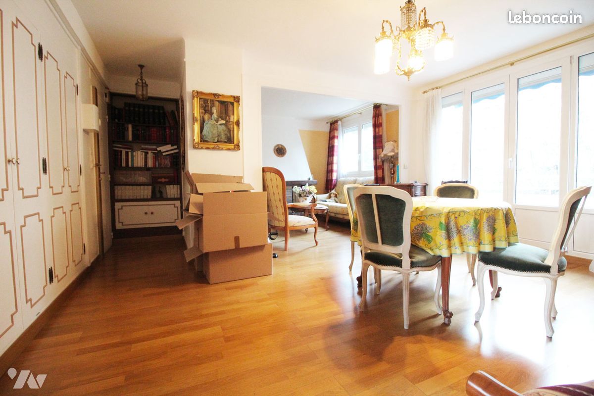 Appartement 3 pièces 66 m² · à Marseille · 66 m² · 250 000 €